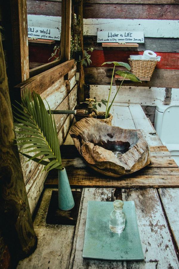 ホテル オテンティク エコ テント エクスペリエンス Grand River South East エクステリア 写真
